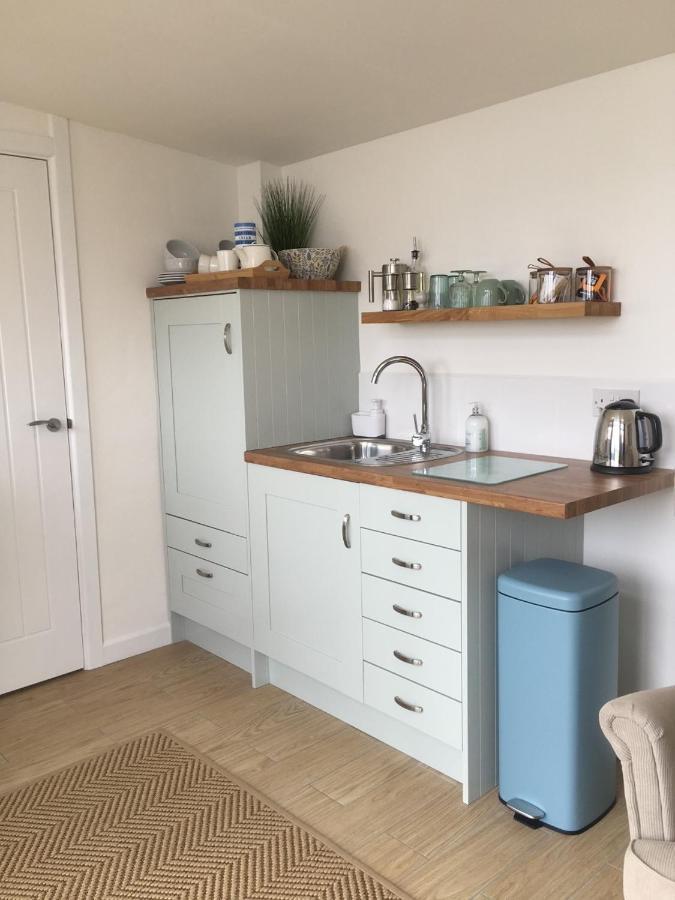 1-Bedroom Chalet With Parking On Site Looe Exteriér fotografie